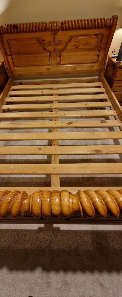 Pine sleigh double bed - Image 2