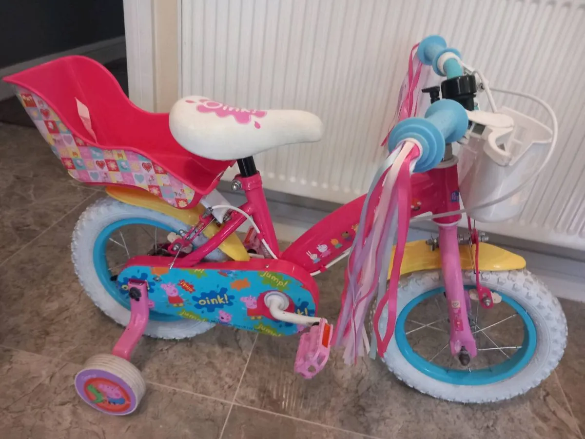 Kids pepper pig bike size 12 inch wheels - Image 1