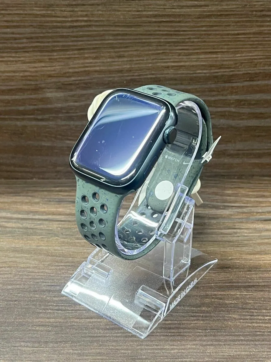 Apple Watch Series 9 - Image 1