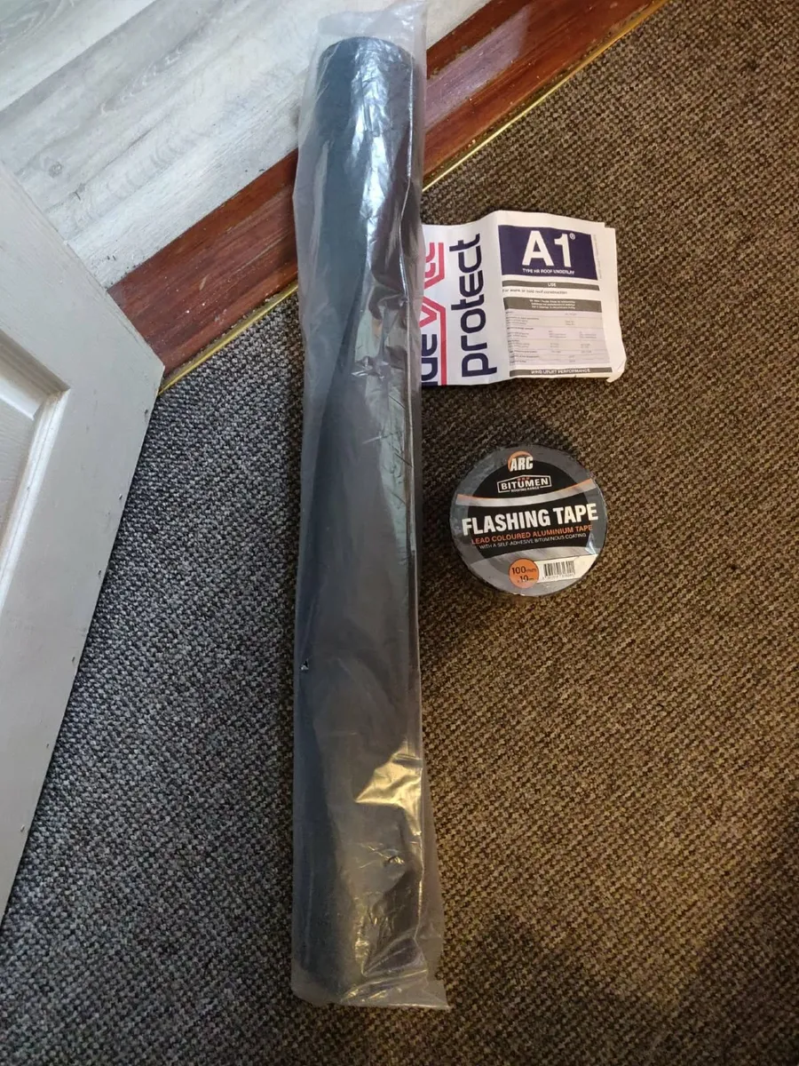Unopened Flashing Tape (10m)+Opened Roof underlay - Image 1