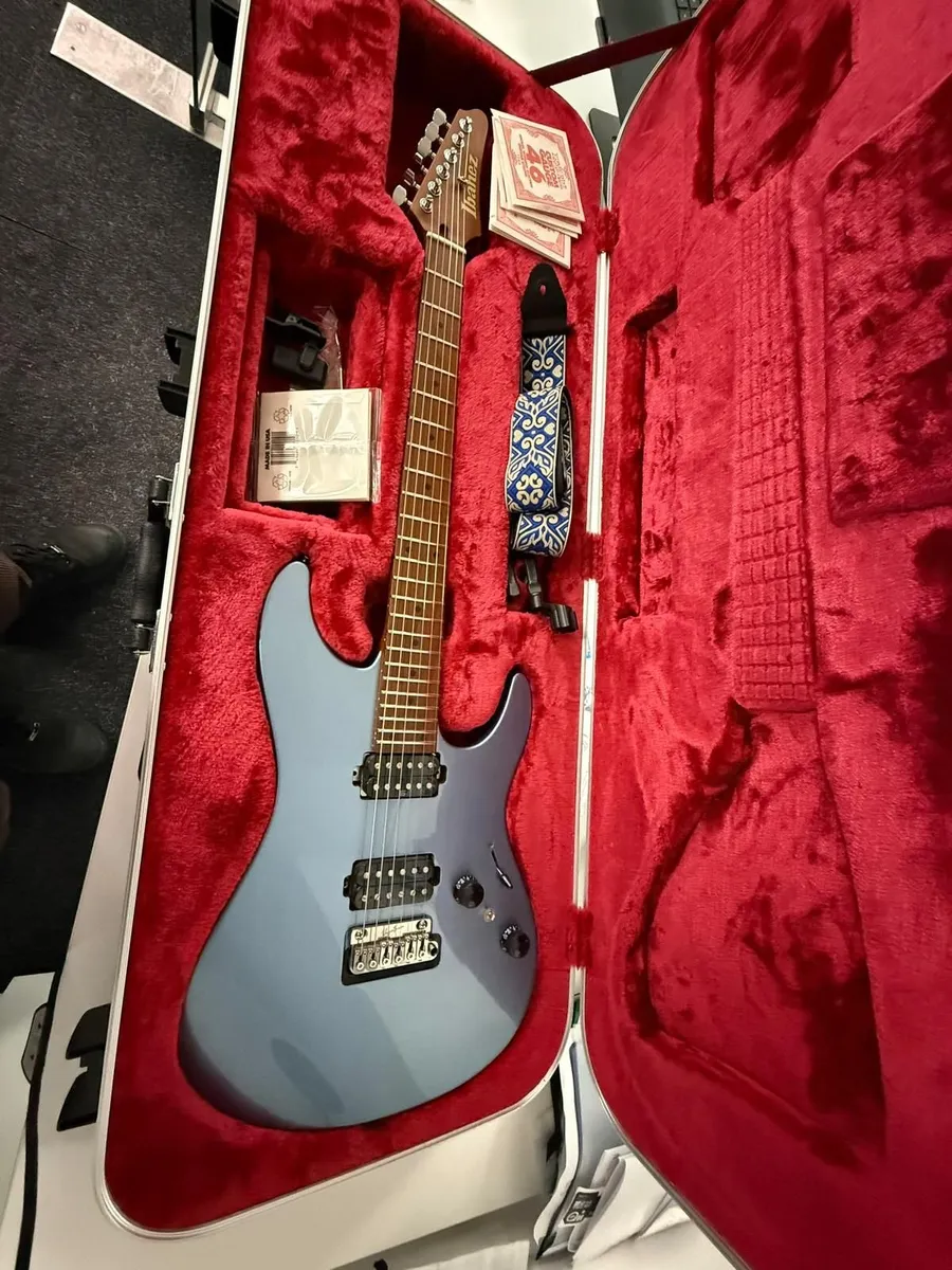 Ibanez AZ2402 - Image 4