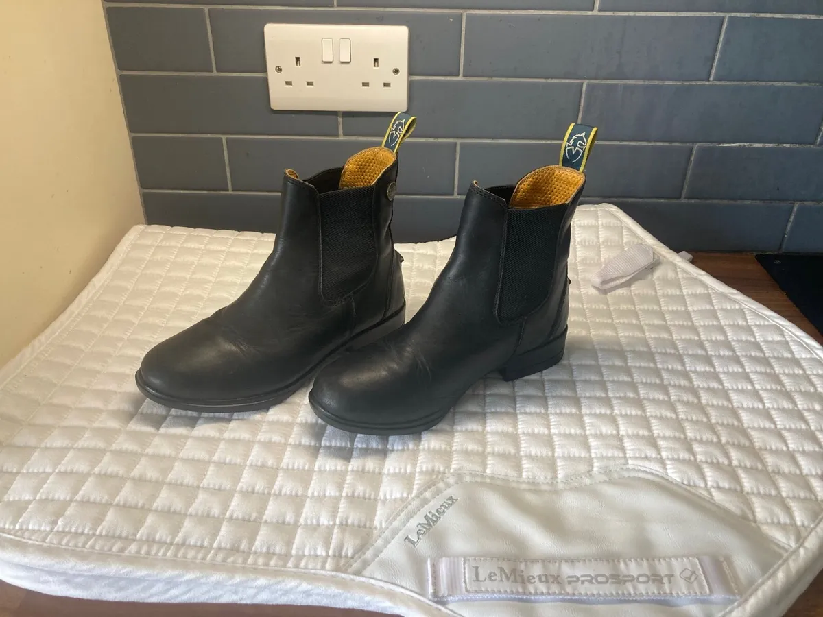 Moretta Lucilla kids leather jodhpur boots - Image 1