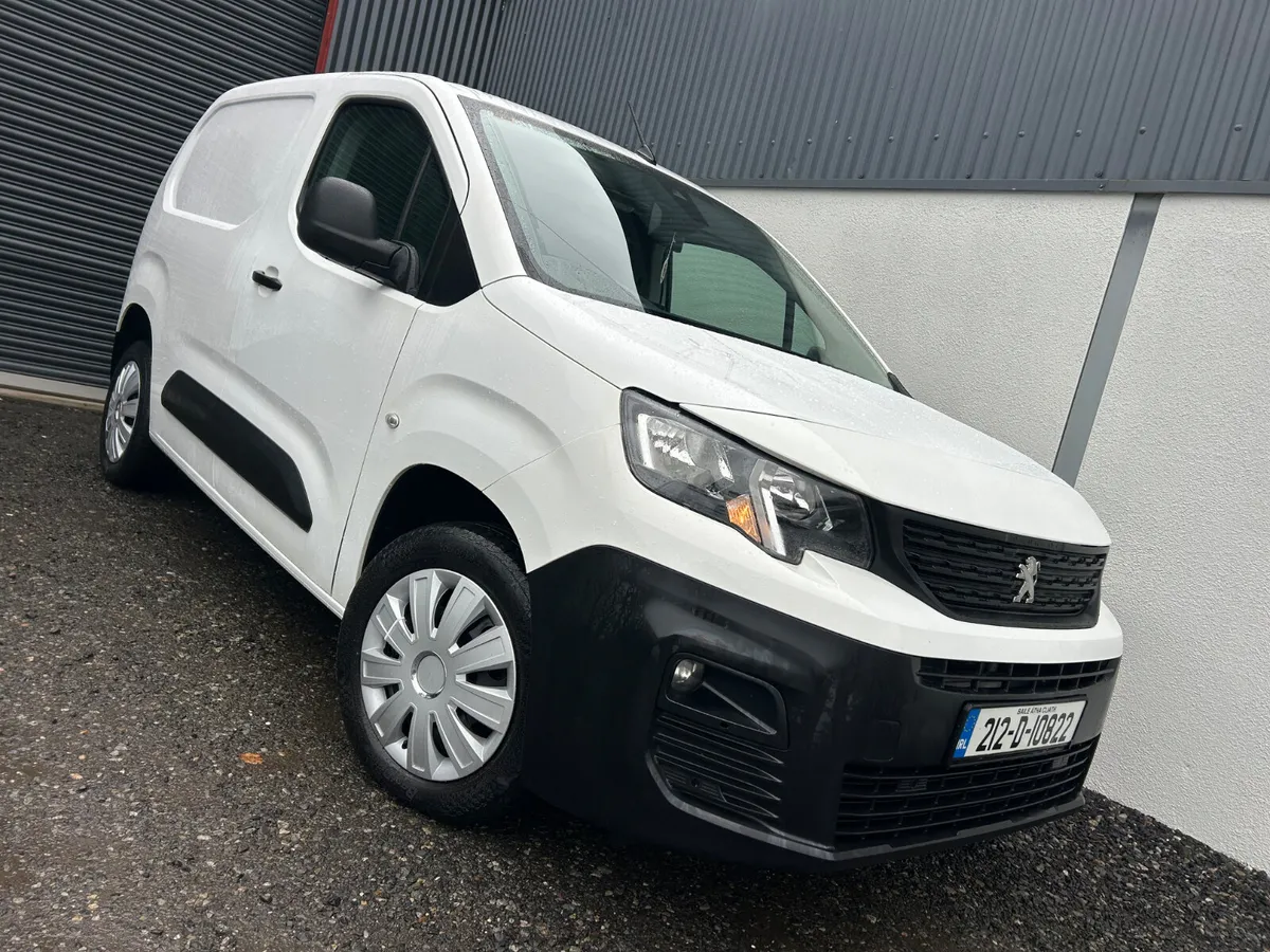 2021 Peugeot Partner ‘Professional €13950 Inc vat - Image 1