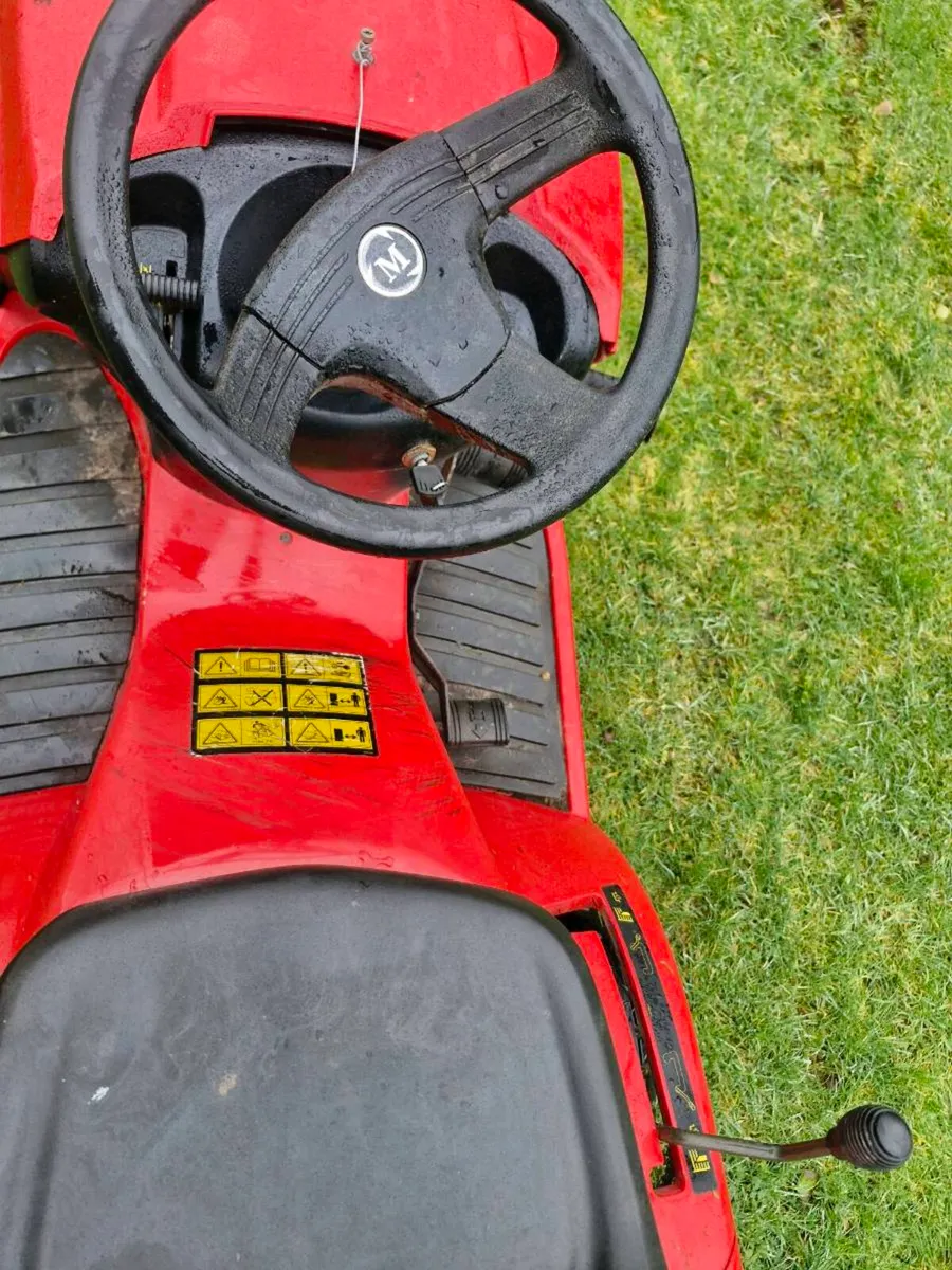 Castlegarden ride on mower Delivery available - Image 4