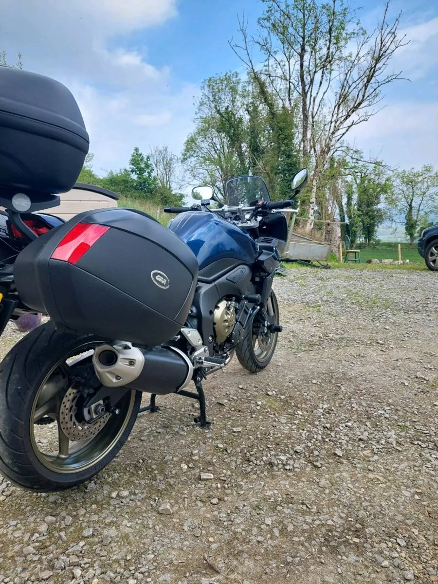 Yamaha Fazer FZ1s- Low Miles Excellent Condition - Image 2