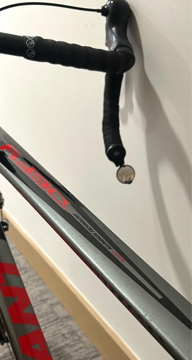 Road bike (Race bike) - Image 4