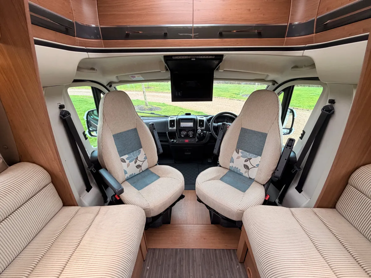 2014 AUTOTRAIL TRACKER EKS LOW PROFILE R.H.D - Image 4