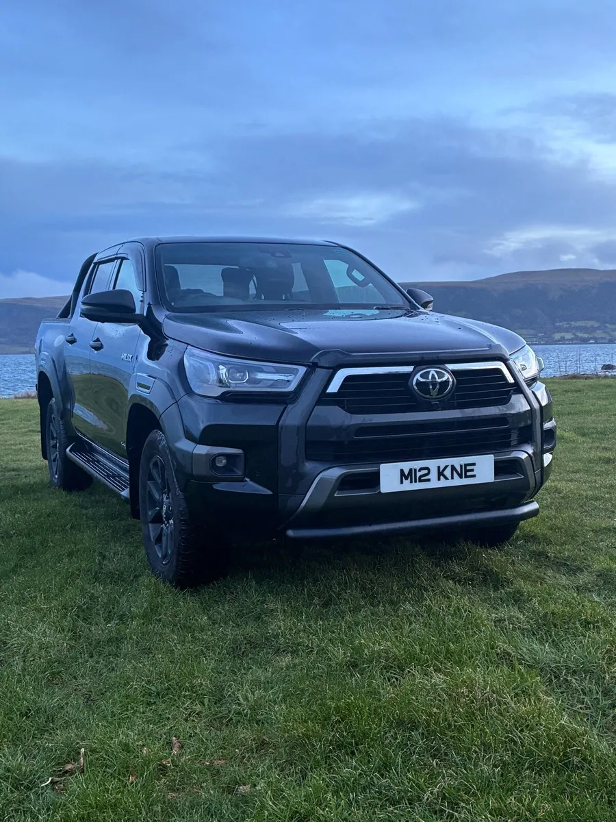 2025 Toyota Hilux Invincible X Auto - Image 1