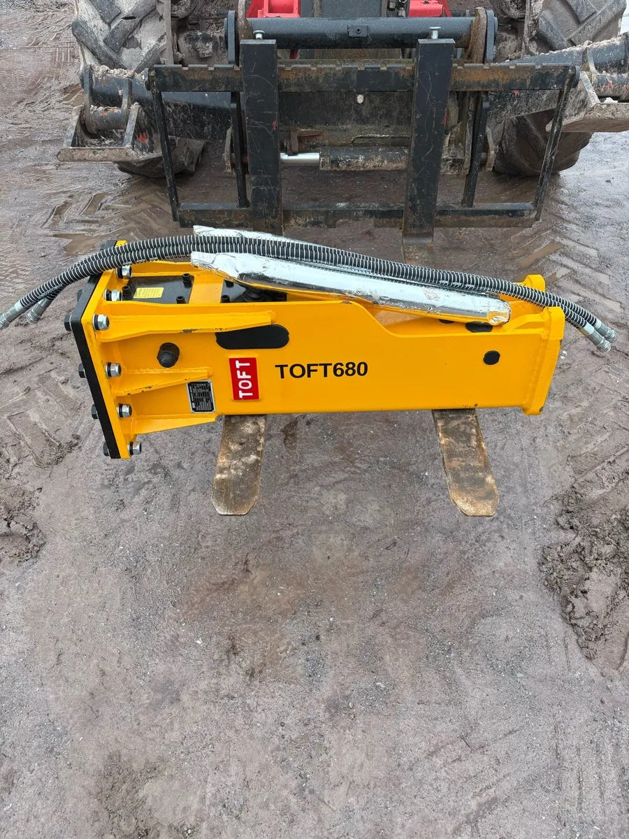 New 5-7 ton rock breaker - Image 1