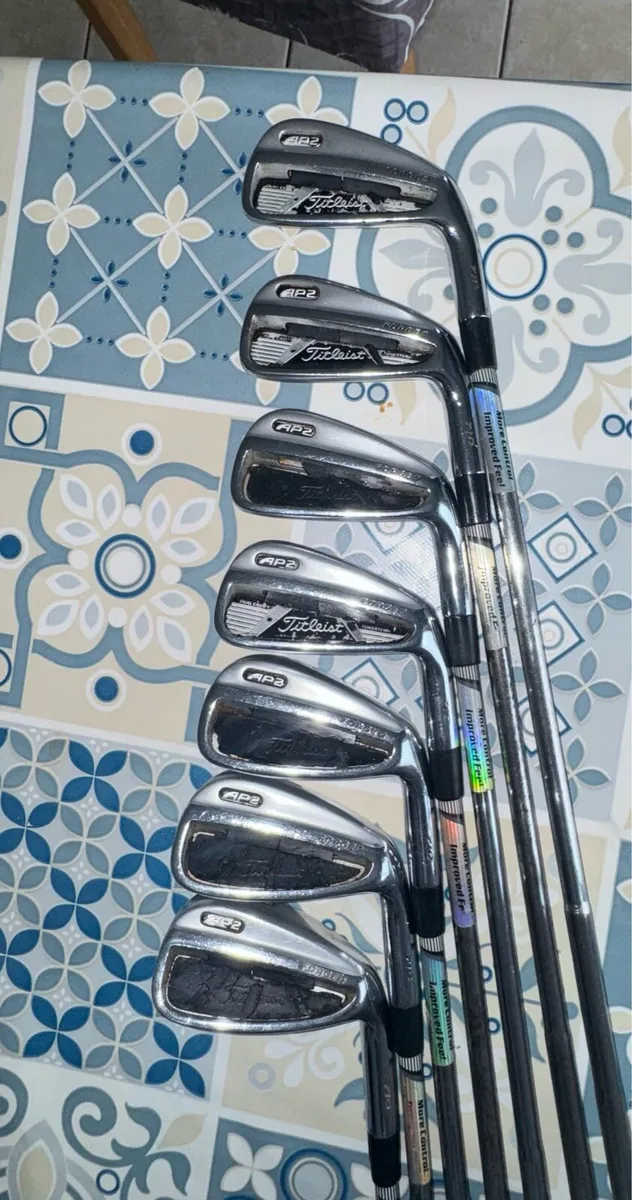 Full Golf Set - Titleist AP2 Irons -Quality brands - Image 3