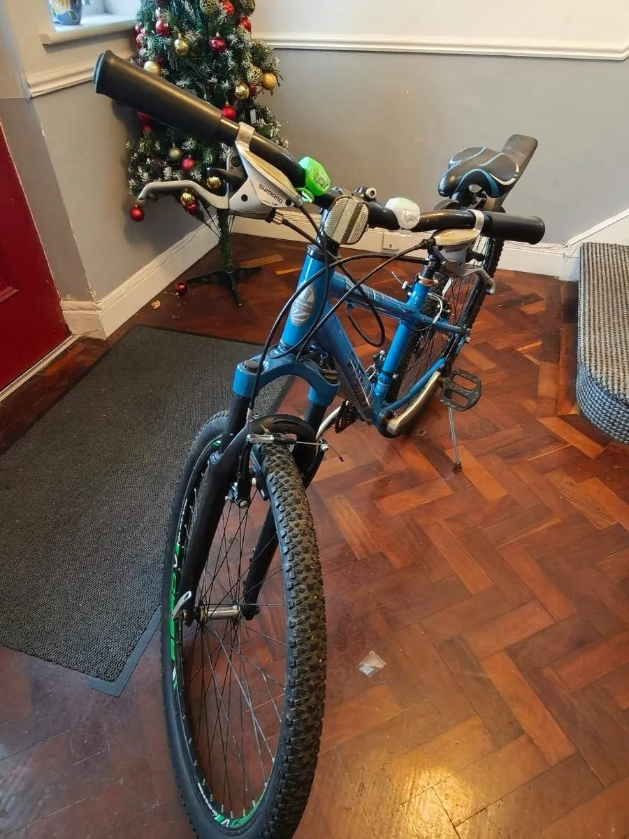 Apollo phaze blue Mountain bike - Image 3