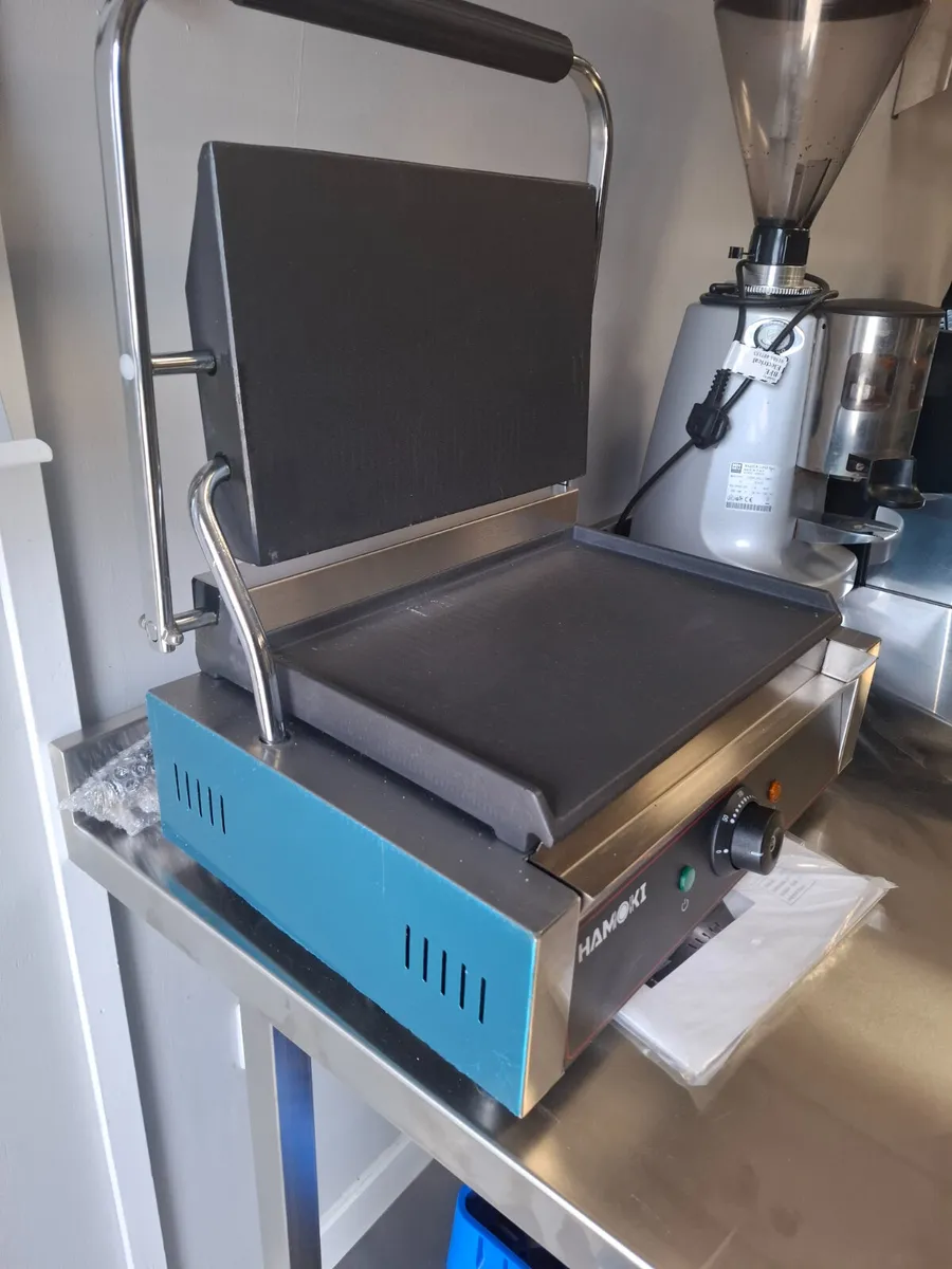 Hamoki Smooth Contact Grill Single - Image 3