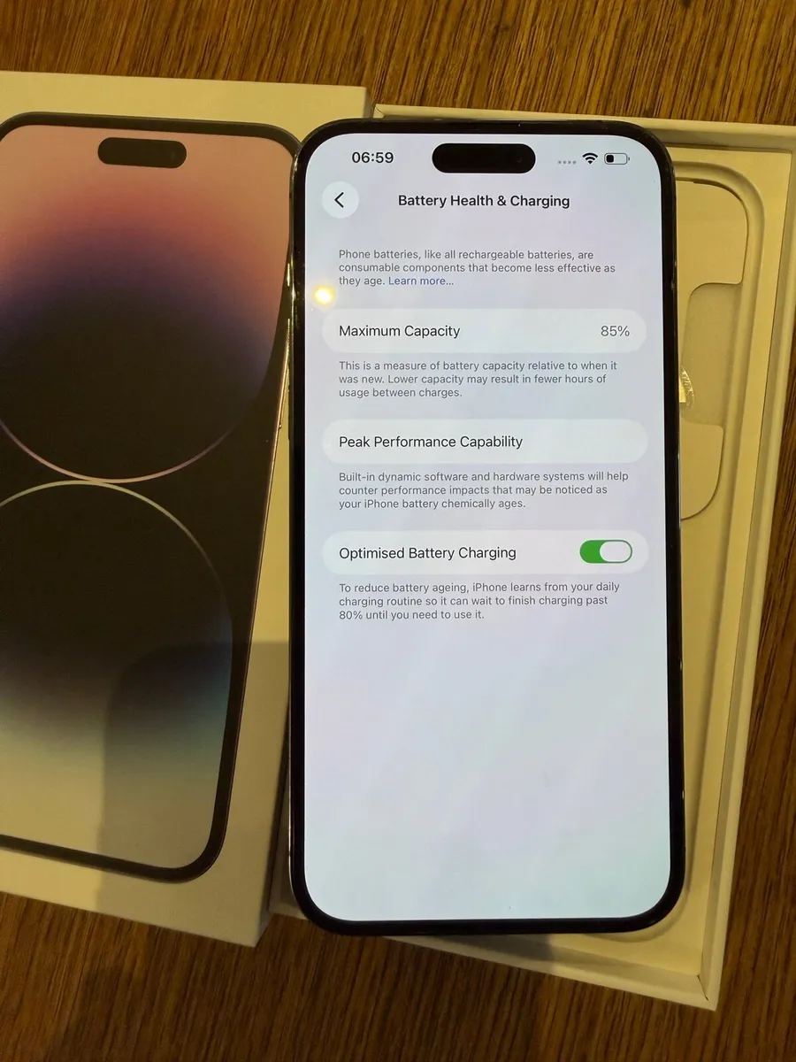 iPhone 14 Pro Max 256gb deep purple - Image 3