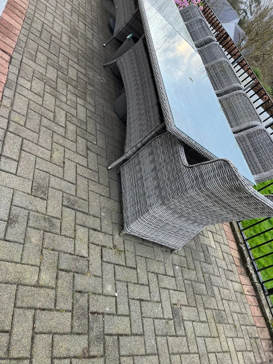 Patio bricks - Image 4