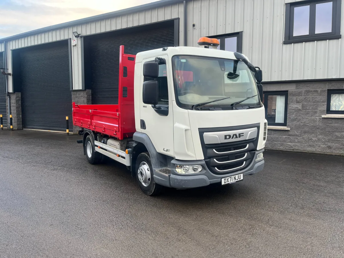 2022 DAF LF TIPPER - Image 1