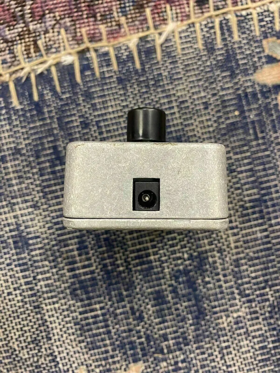 Electro Harmonix Nano Clone Chorus Pedal - Image 3