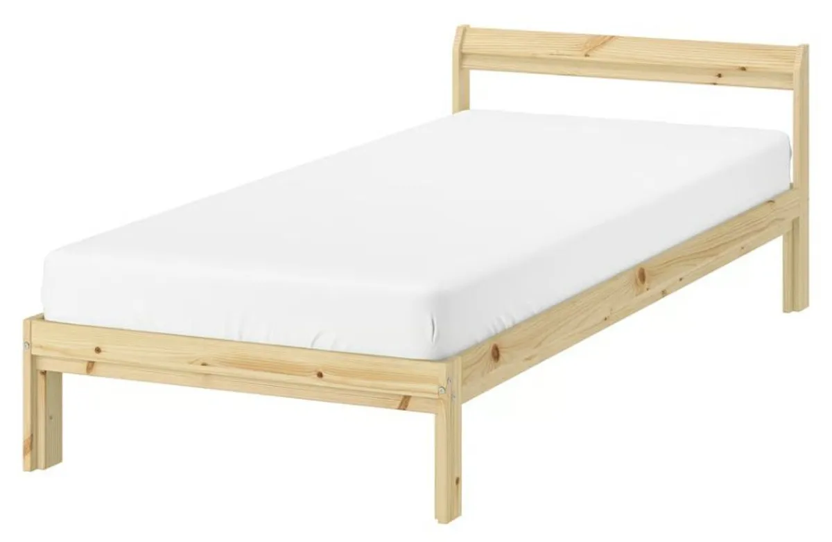 Single bed & mattress