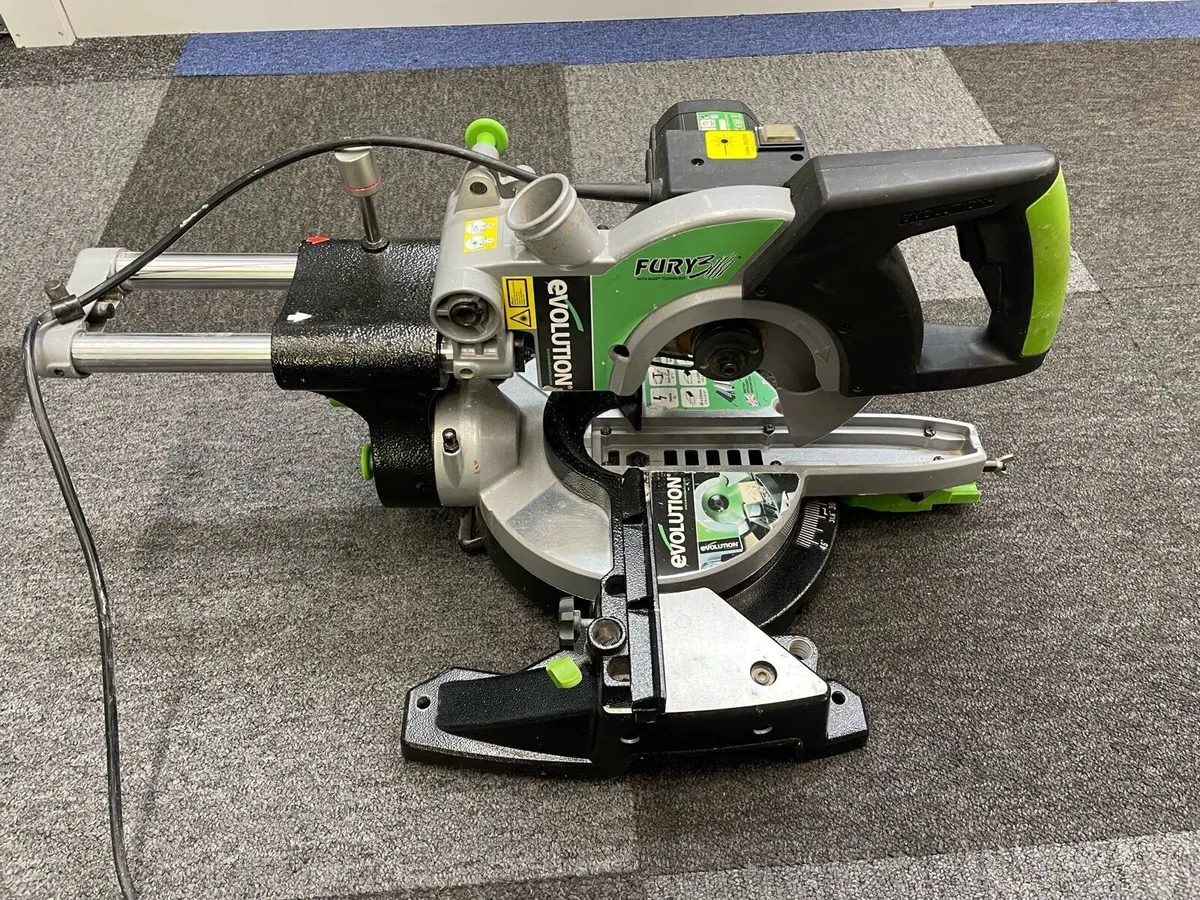 Evolution mitre saw - Image 1