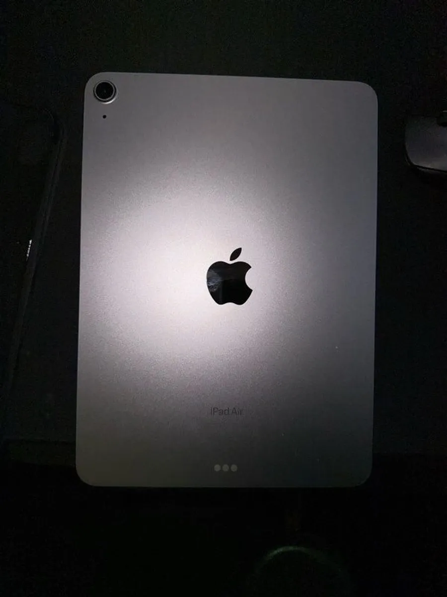 IPad Air m2 11inch - Image 2