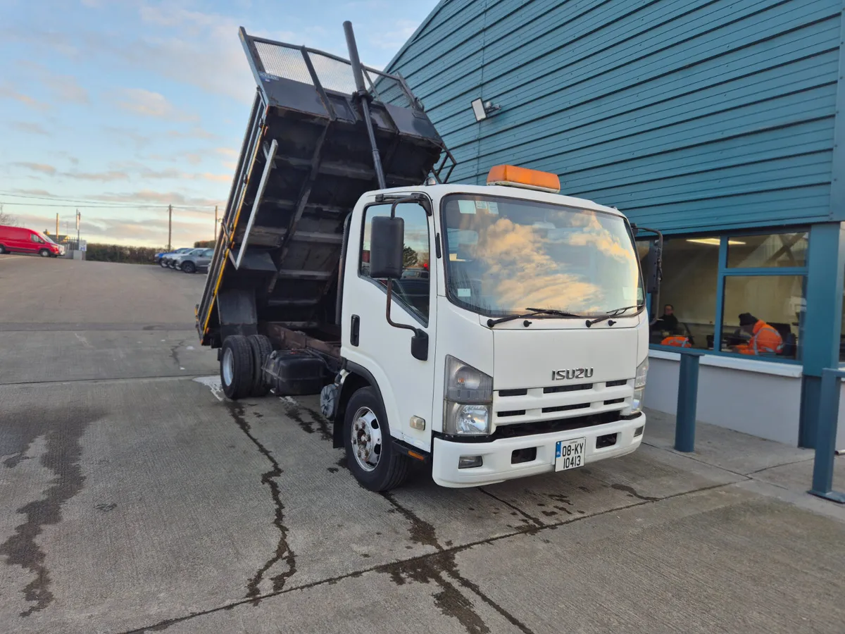 2008 ISUZU 7.5TON TIPPER - Image 2