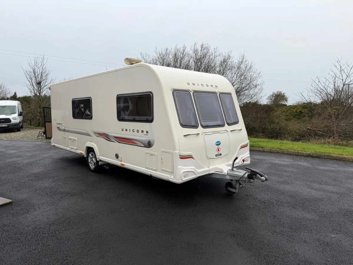 2012 Bailey unicorn - Image 2