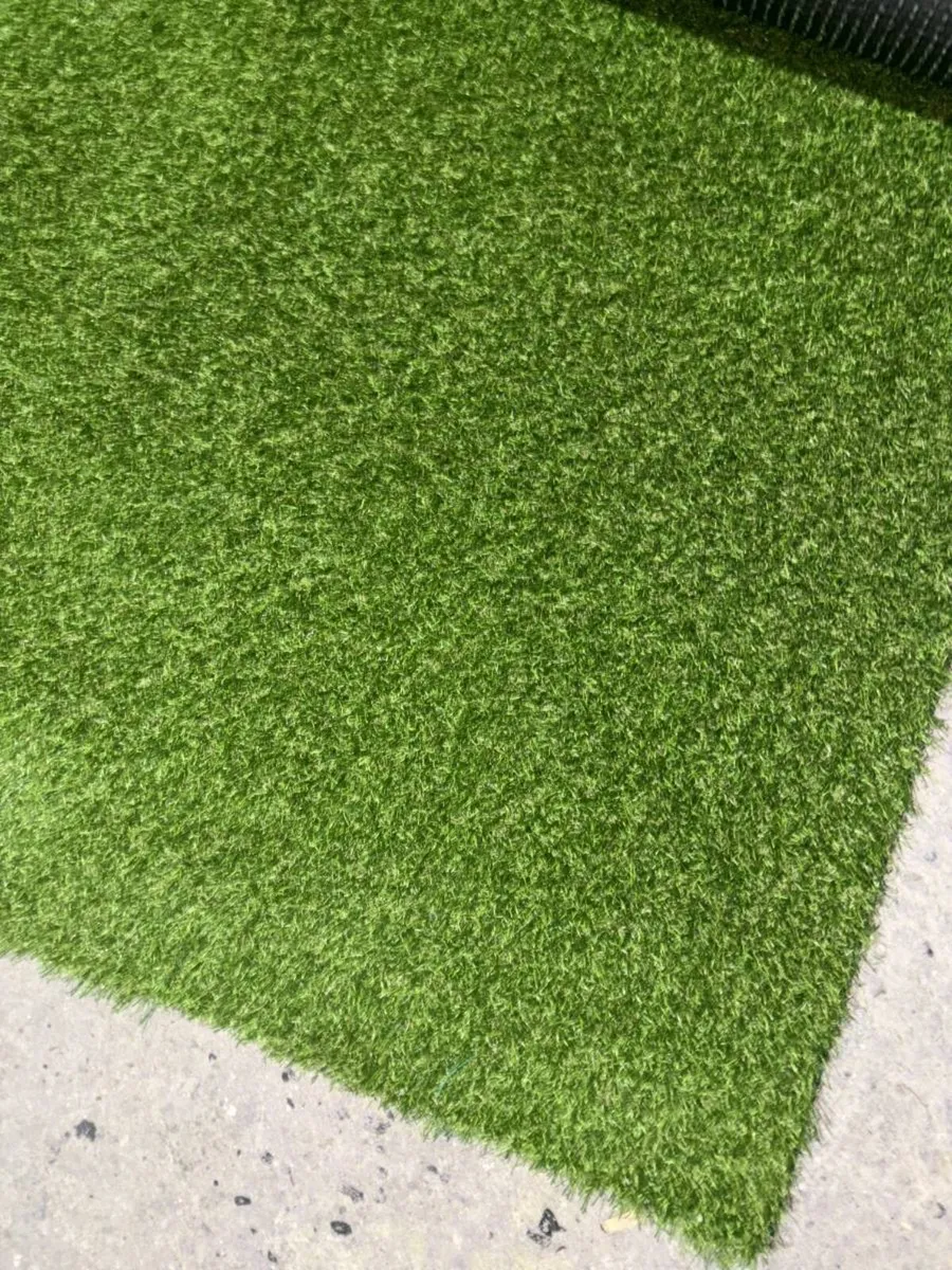 Brand new artifical grass 40mm in stock - Image 1