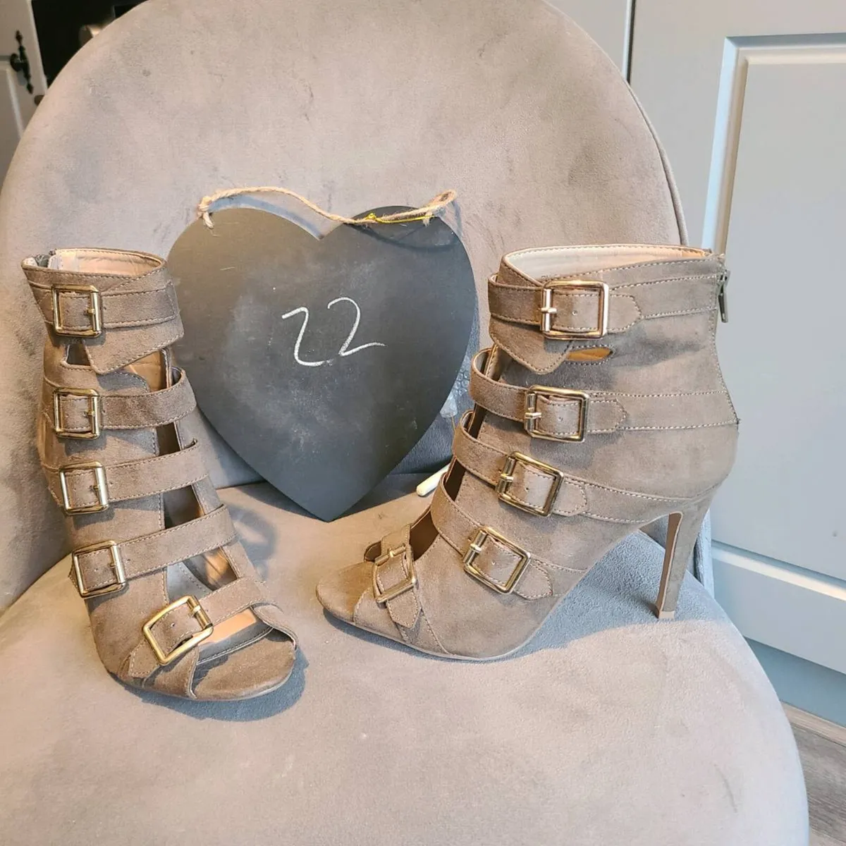 Womens shoes - Image 4