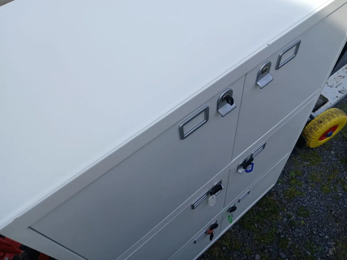 Cabbint (6) locker ....lock & key 🔑  new.. - Image 1