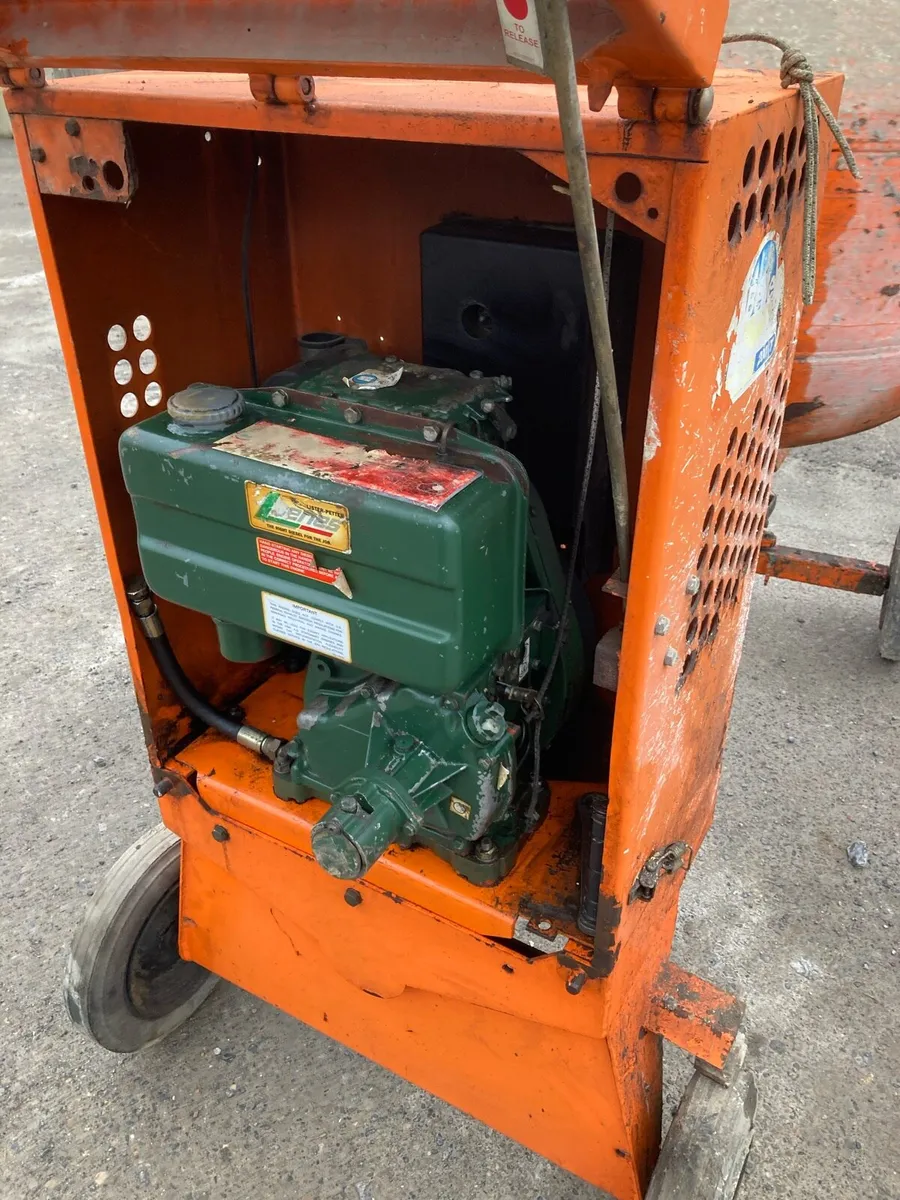 1 x  Belle XT200 Diesel Mixer - €2750 - Image 4