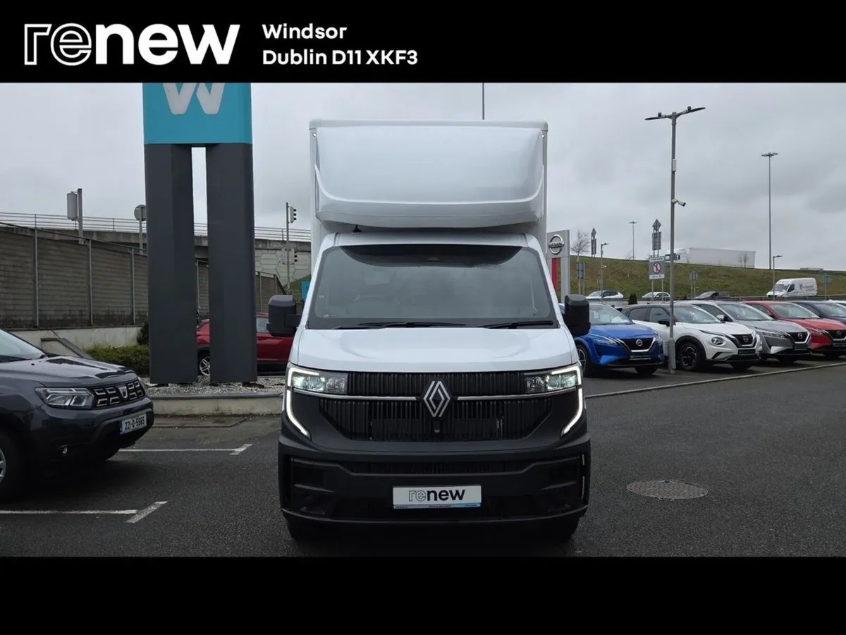 Renault Master FWD Platform cab E1 L3NH1 3.5T 150H - Image 1