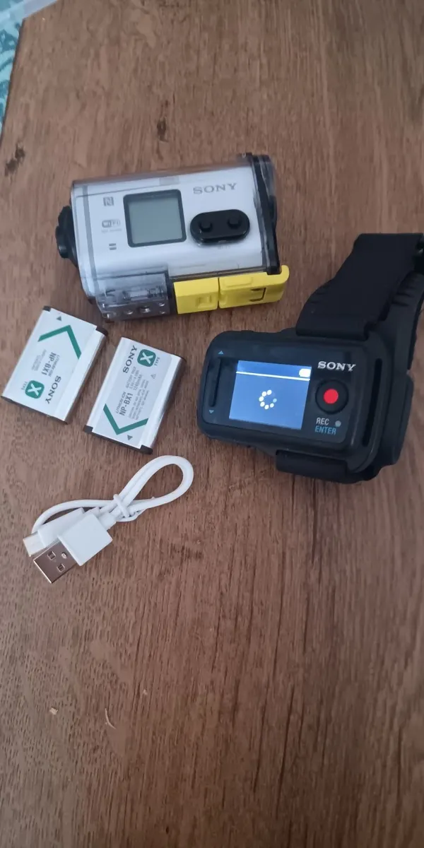 Sony HDR-AS100 Action  Camera - Image 1