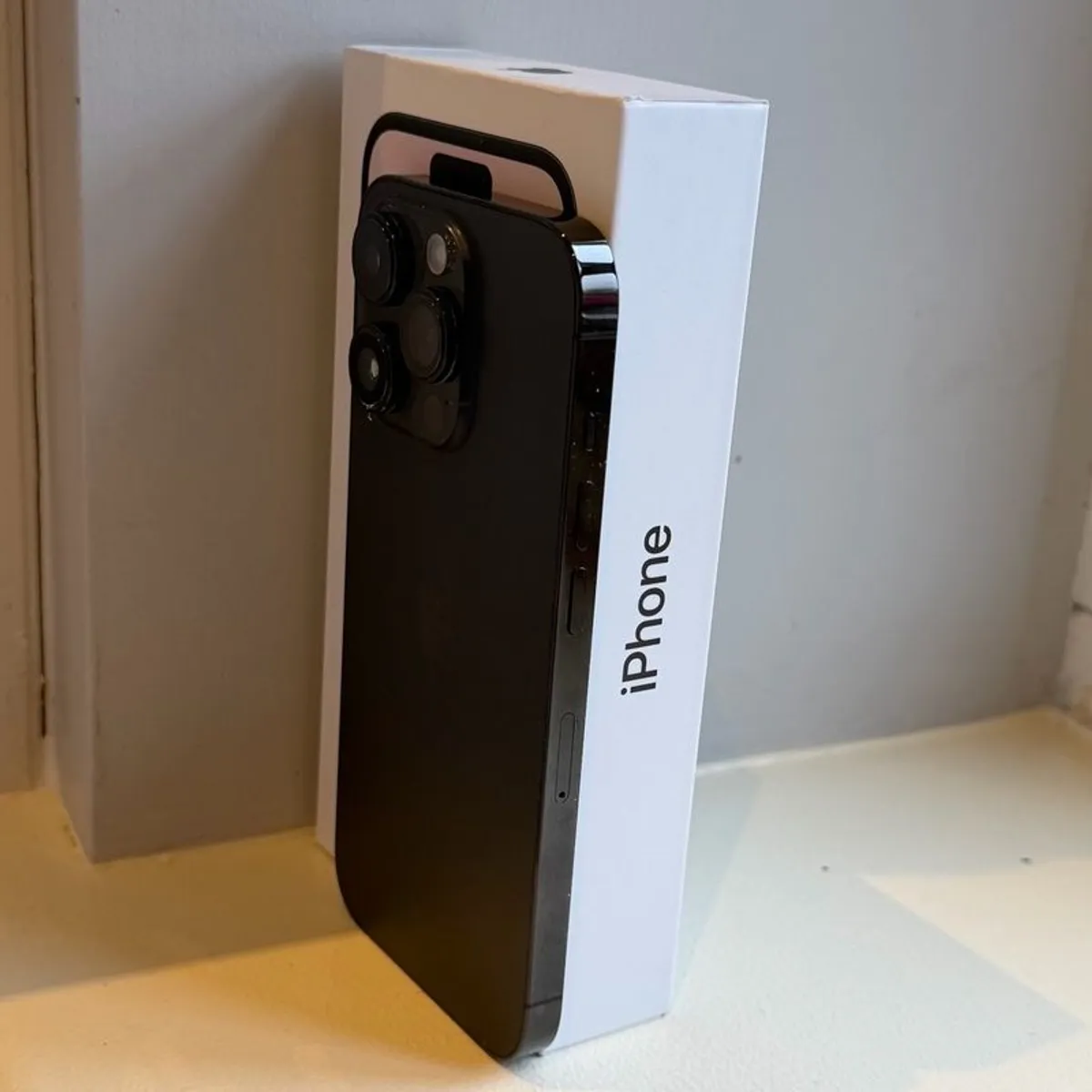 iPhone 14 Pro 256GB - Image 4