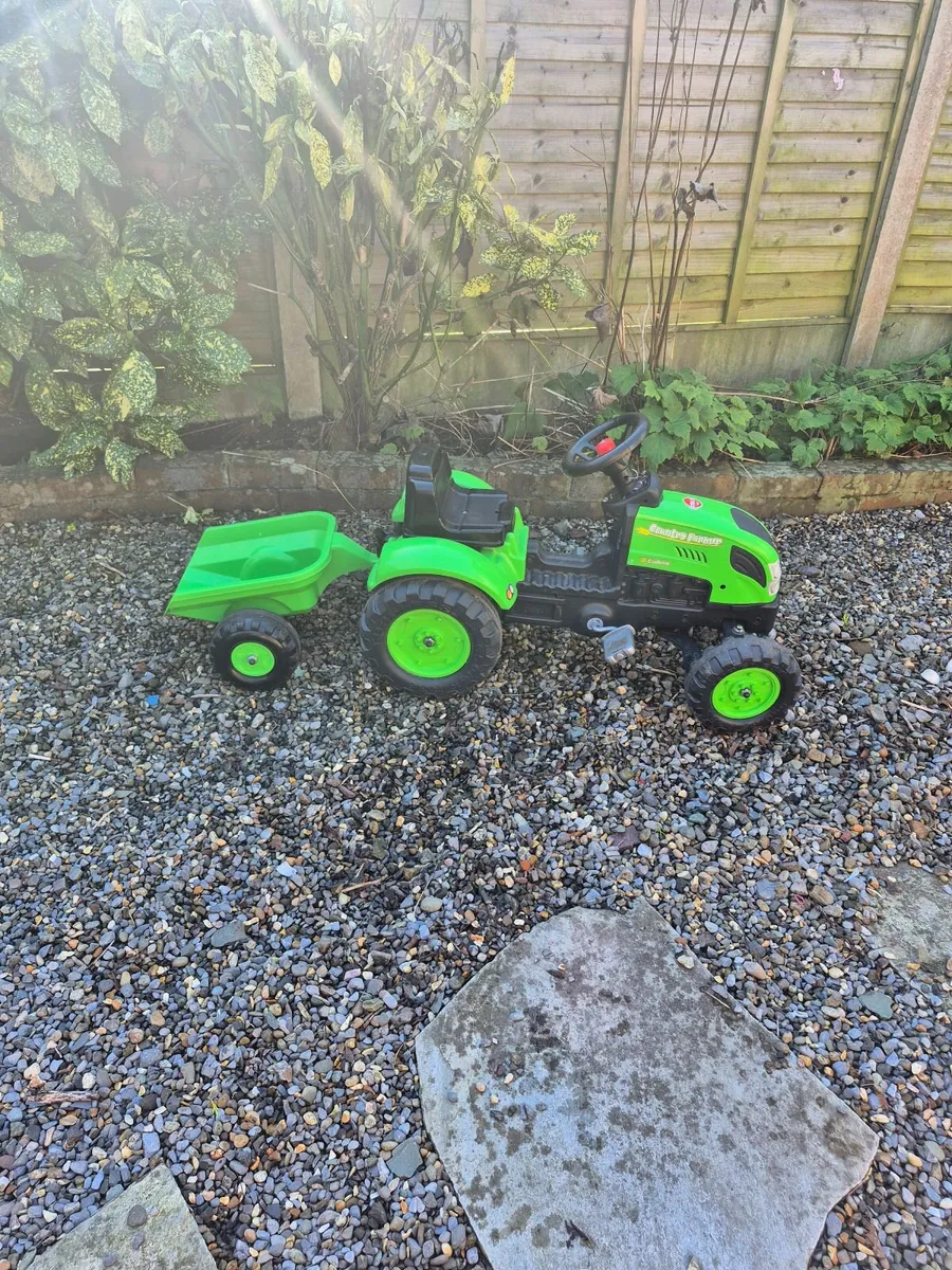 Toy tractor - Image 2