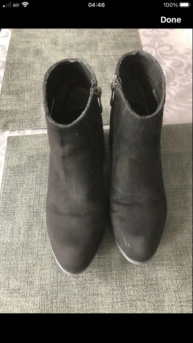 Ladies ankle boots size 4 €10 - Image 1