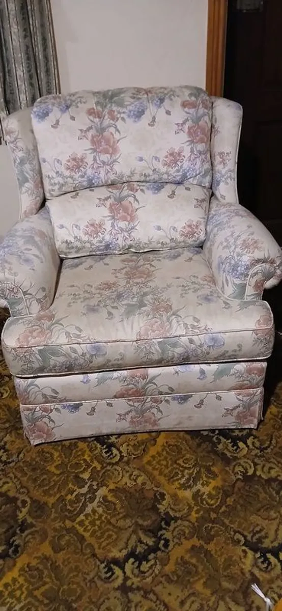 finline suite of furniture - Image 4