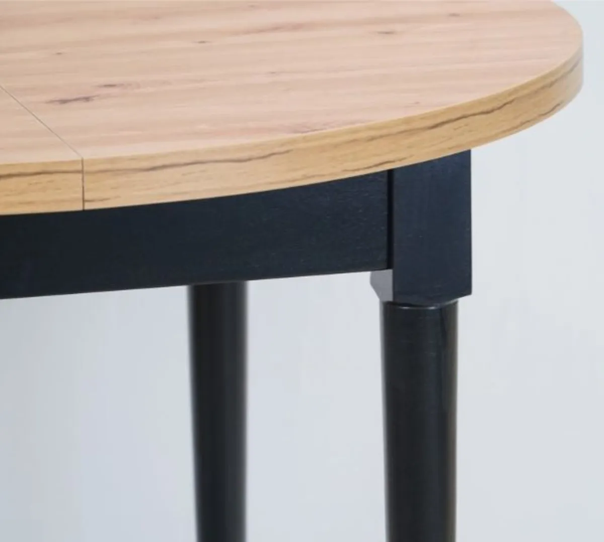 Artisan Odyssey Round Table – Extendable 100-135cm - Image 2