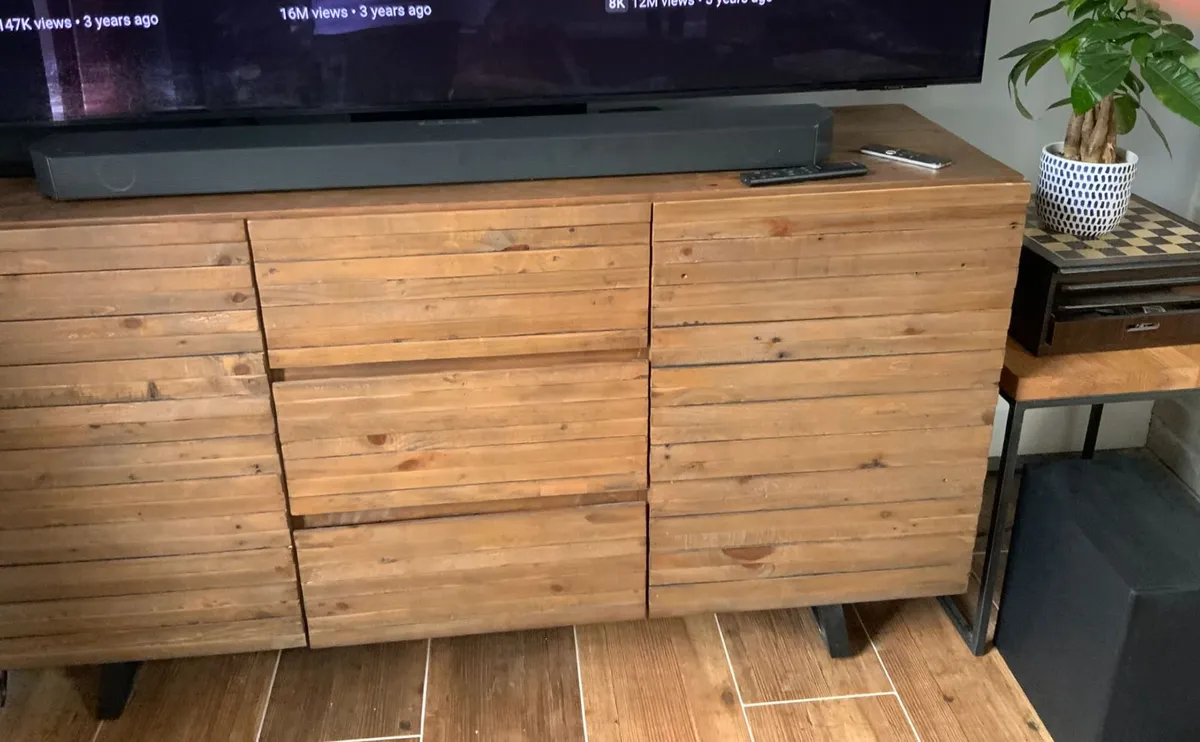 Samsung HW-Q600C Dolby Atmos Soundbar + Wireless S - Image 1