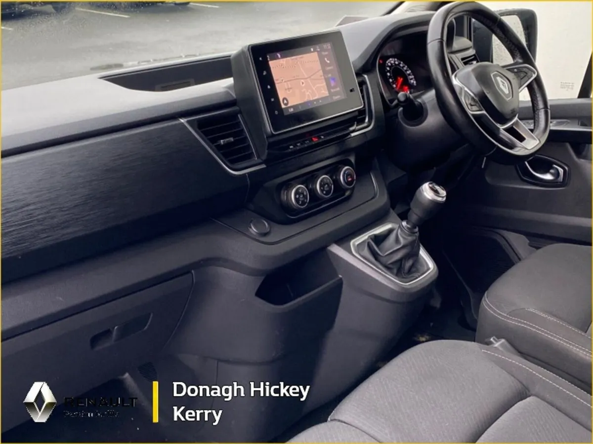 Renault Trafic TRAFIC LL30 SPORT DCI 130 - Image 2