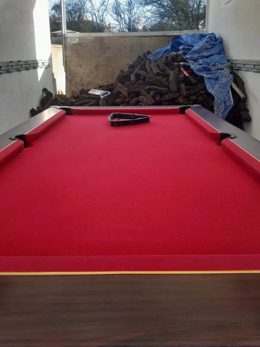 Pool table - Image 2