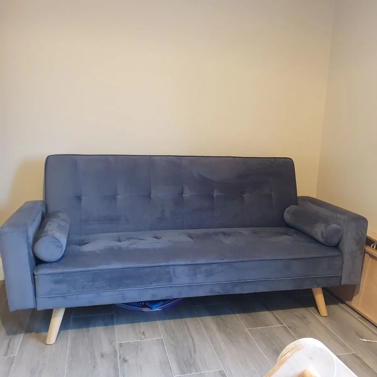 Sofabed - Image 1