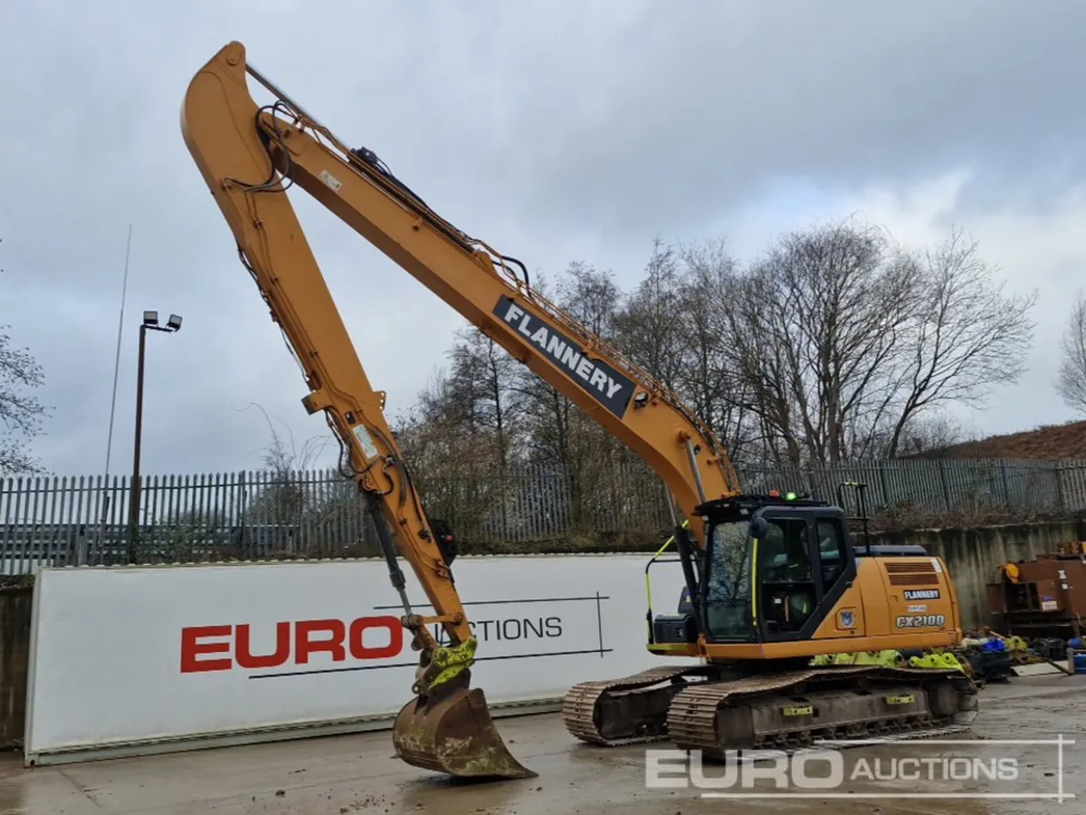 2017 Case CX210D - Image 4