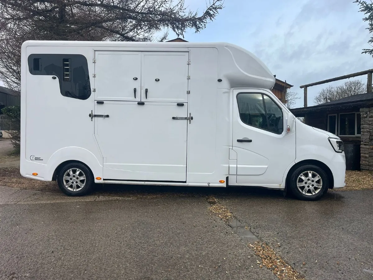 2022 Renault Master Two Box | Automatic - Image 4