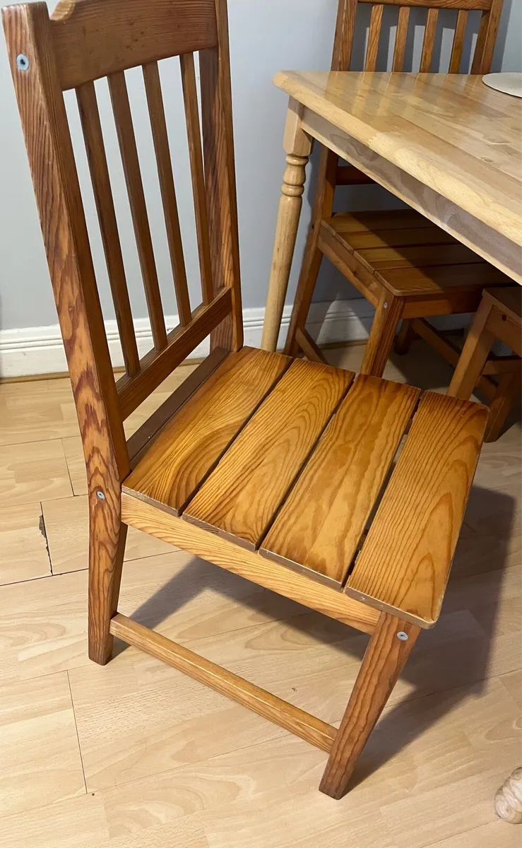 Chairs x 4 - Image 2