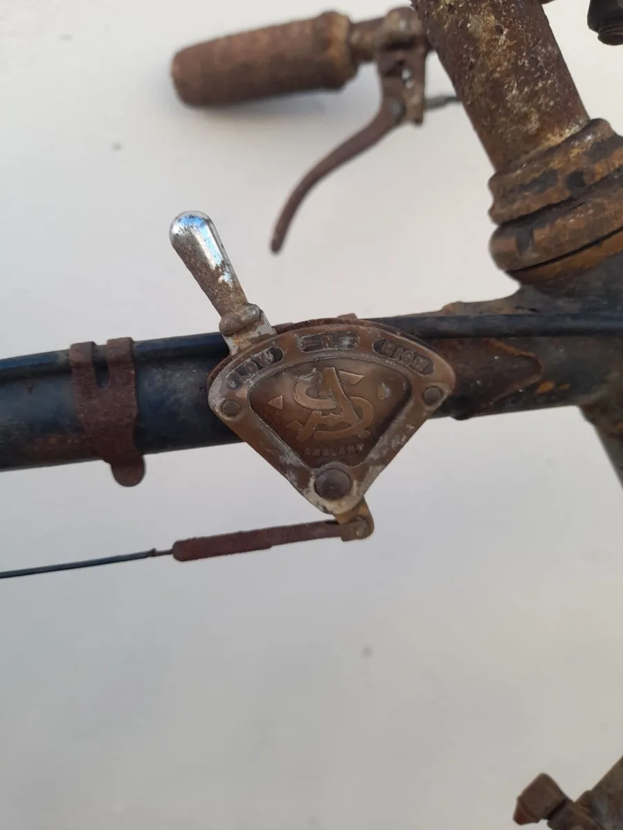 Vintage Raleigh Bicycles - Image 4