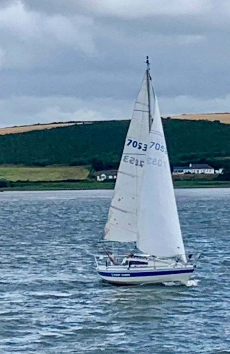 Robber 3E 25’ yacht - Image 1