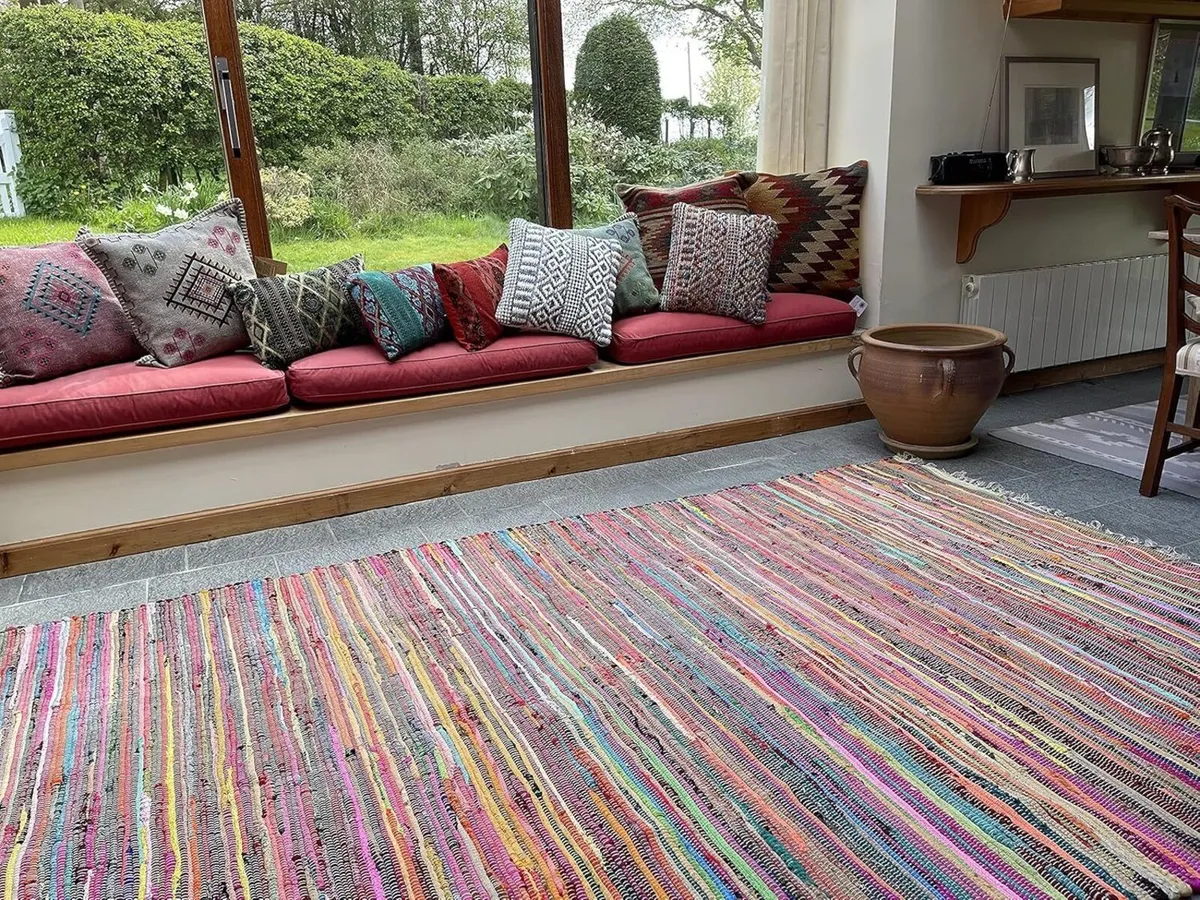 SHANTI Multi Coloured Rug Hand Woven Eco-Friendly: - Image 1