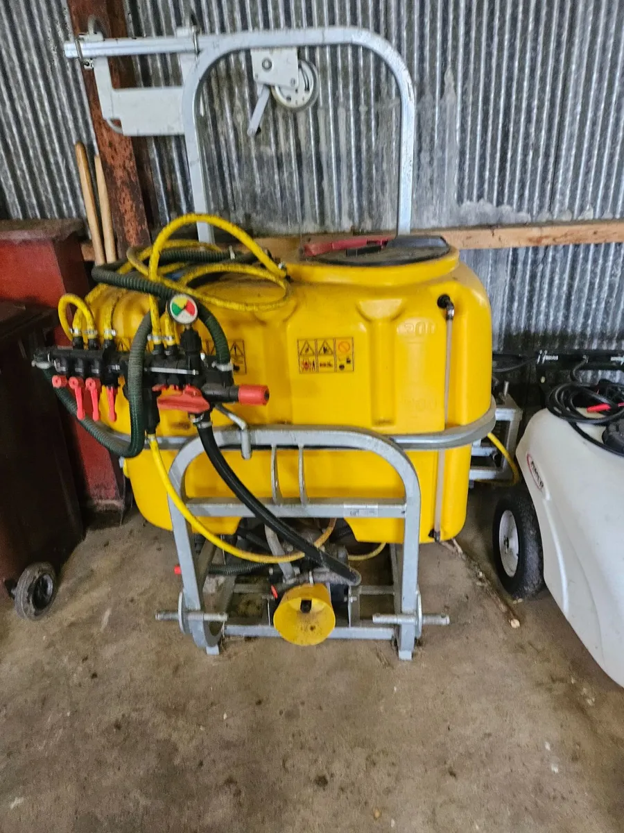 Jarmet 300L tractor mounted sprayer - Image 1