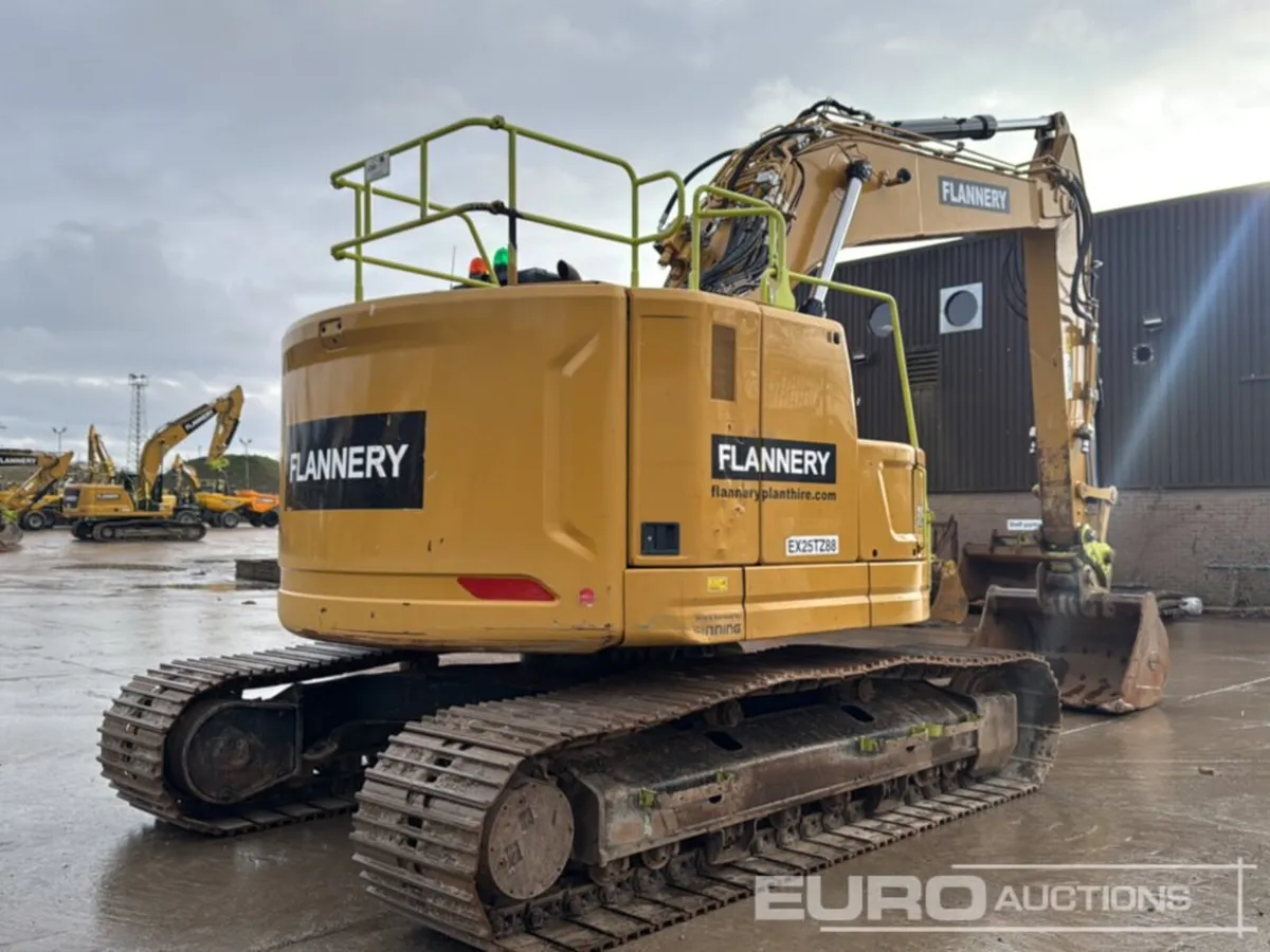 CAT 325 2D - Image 2