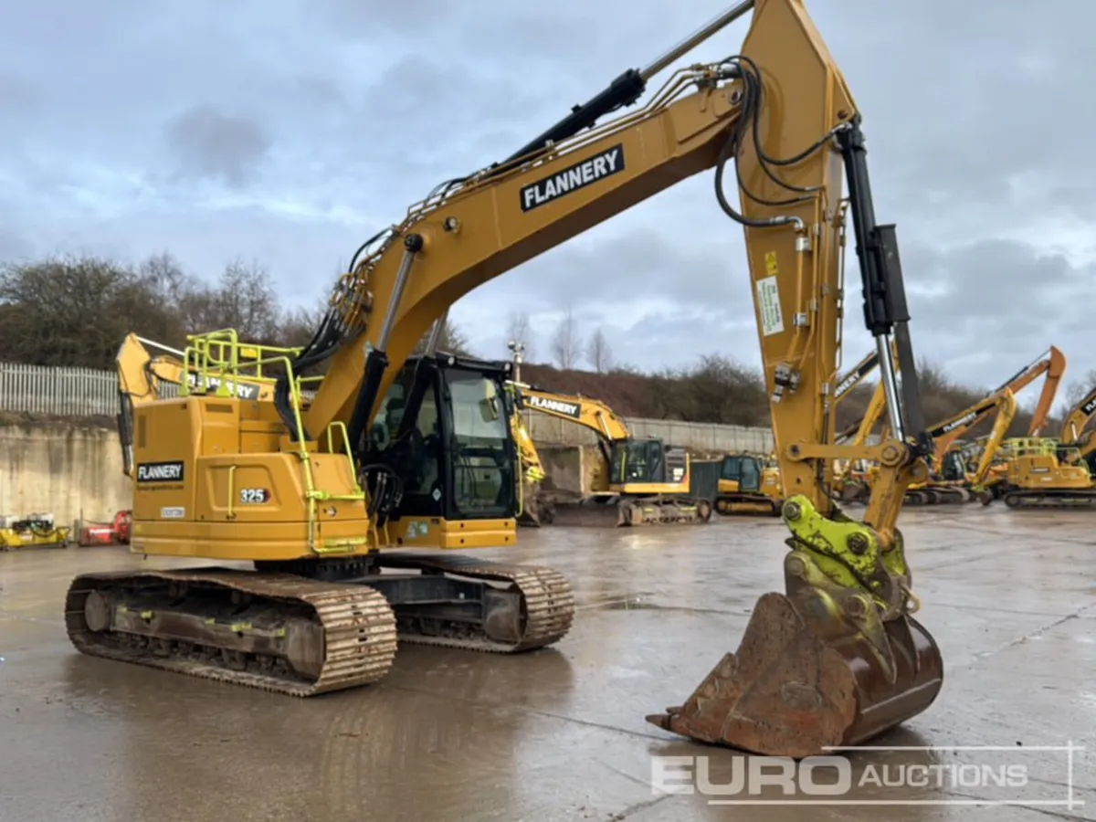 CAT 325 2D - Image 1