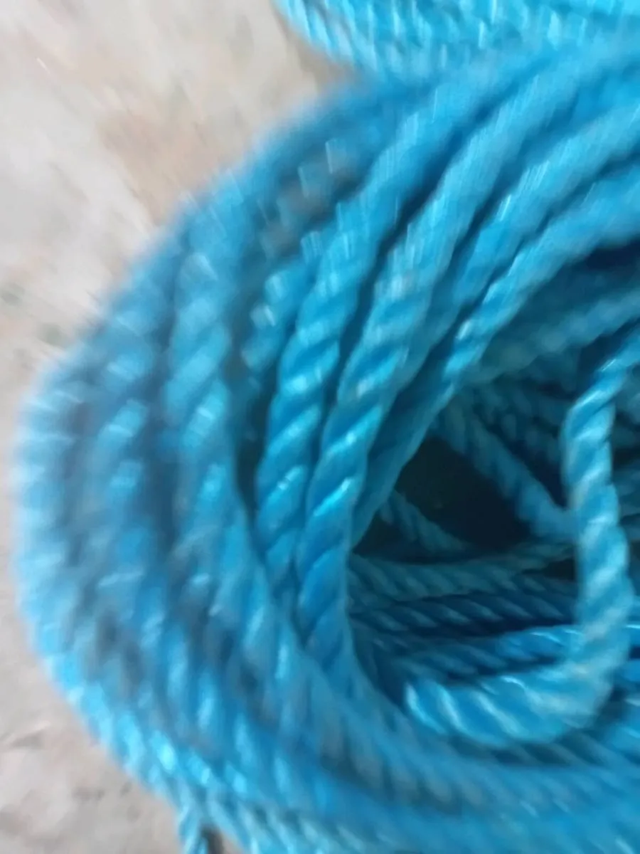200m of 16mm rope - Image 2